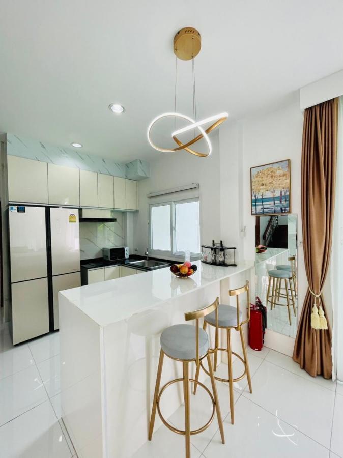 Kw Pool Villa Патая Екстериор снимка